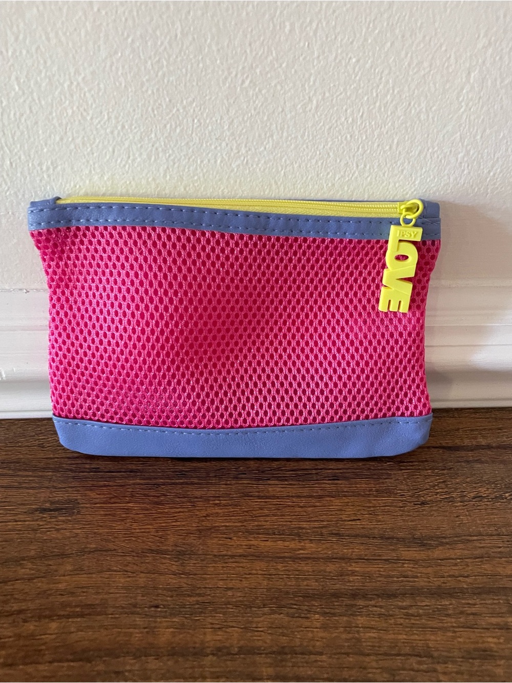 Ipsy Bright Pink Mesh Cosmetic Pouch with Lavender Trim and Yellow Zipper